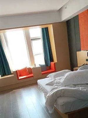 guest photo