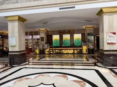 guest photo