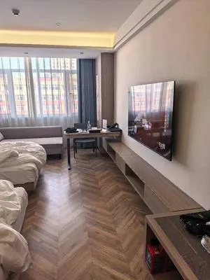 guest photo