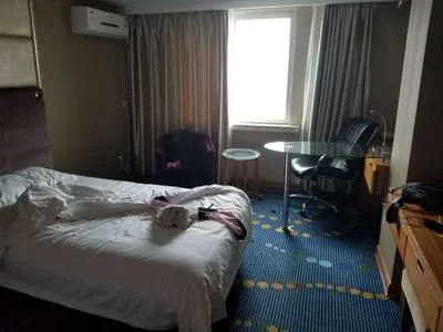 guest photo