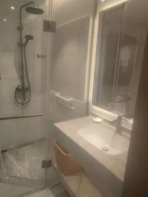 guest photo