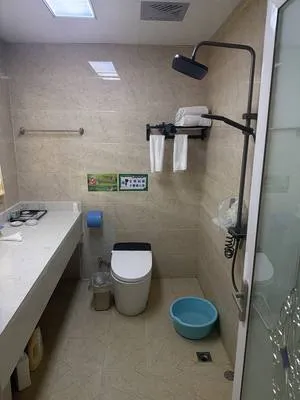 guest photo