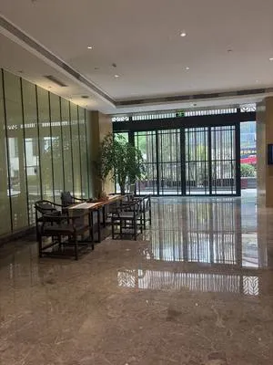 guest photo