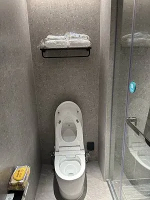 guest photo