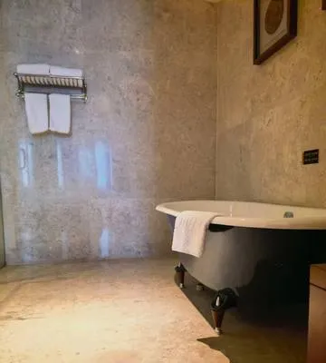guest photo