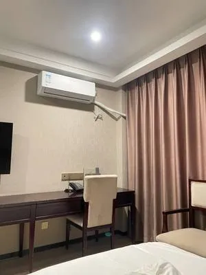 guest photo