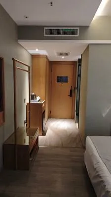 guest photo