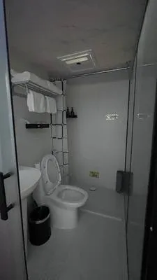 guest photo