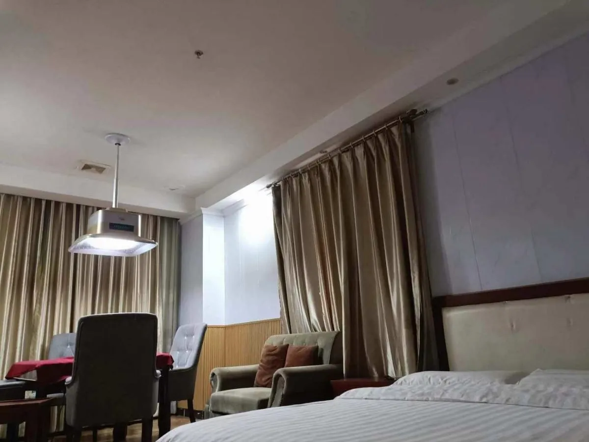 Dazhou Juxin Shangwu Hotel