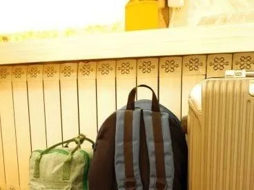 guest photo