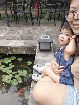 guest photo
