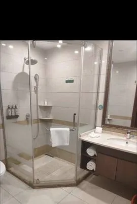 guest photo