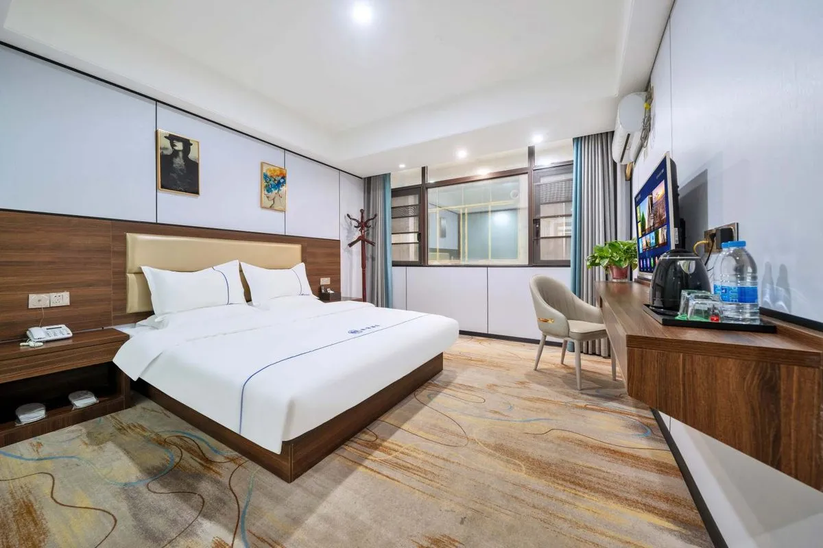 Xinyan Hotel
