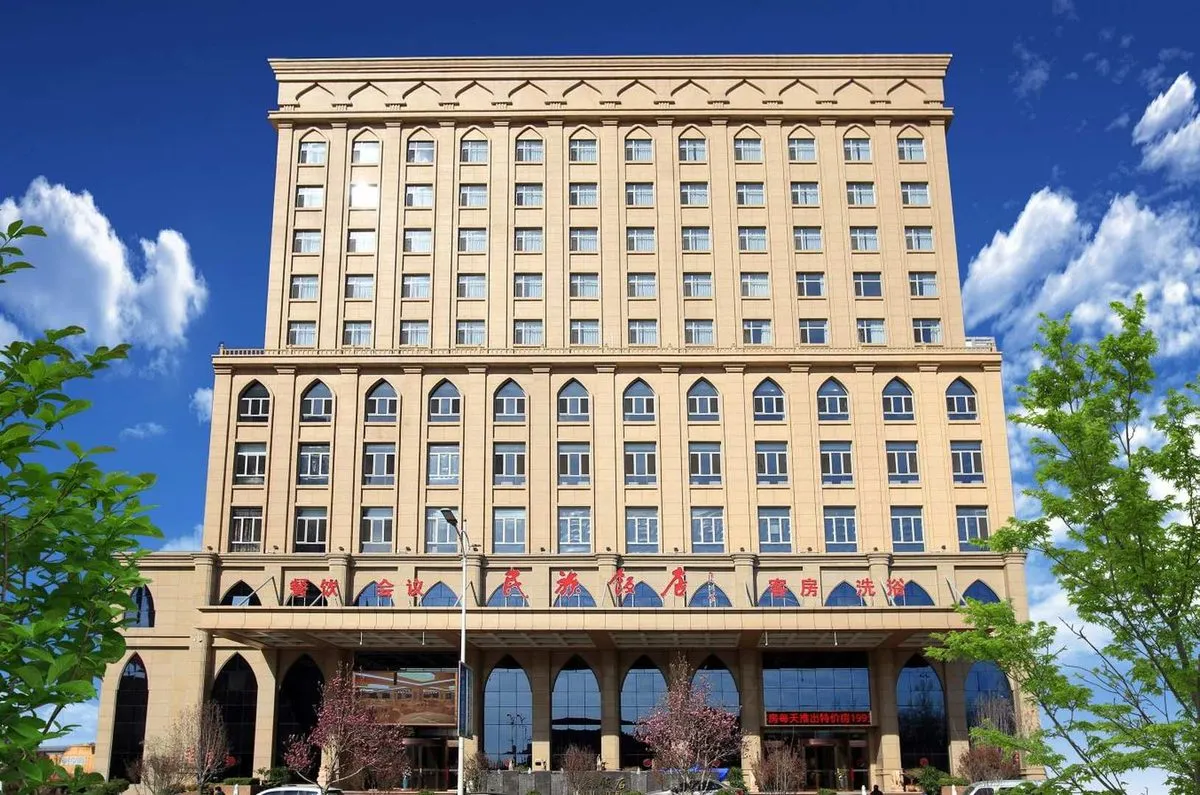 Dingzhou Suoshi Minzu Hotel