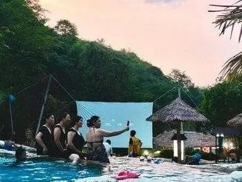 guest photo