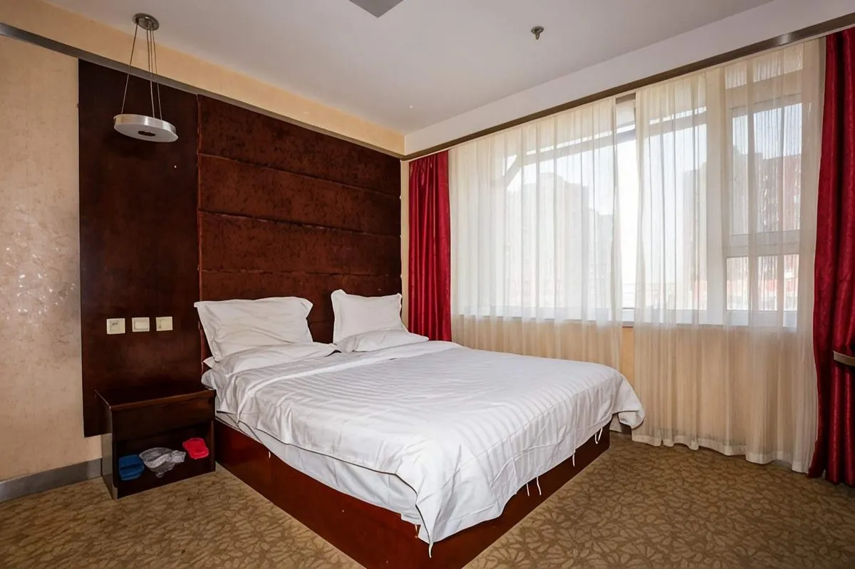 Kazuo Lizhou Hotel