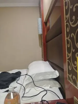 guest photo