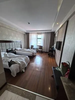 guest photo