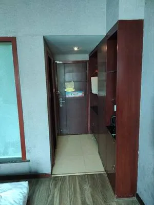 guest photo