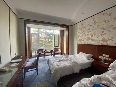 guest photo