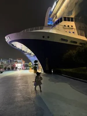 guest photo