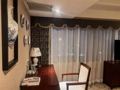 guest photo