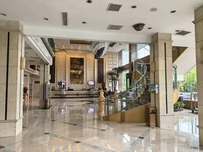 guest photo