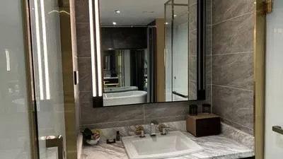 guest photo