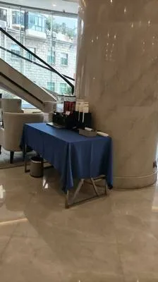guest photo