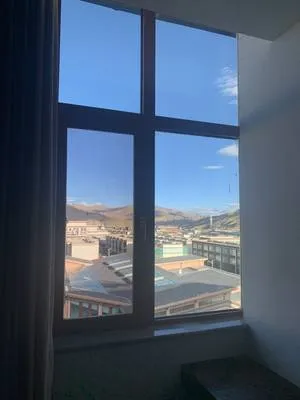 guest photo