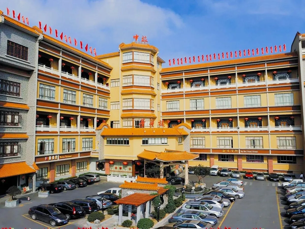 Zhonglvhuasha Hotel