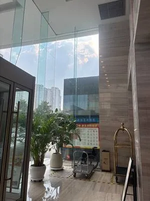 guest photo