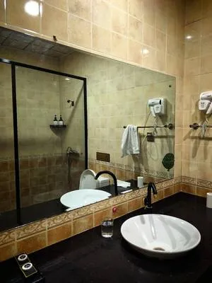 guest photo
