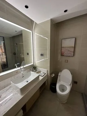 guest photo