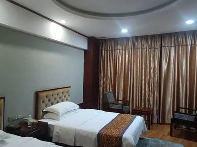 guest photo