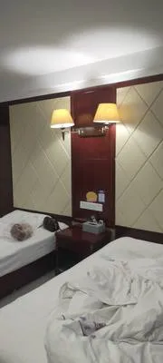 guest photo
