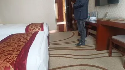 guest photo