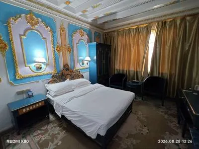 guest photo