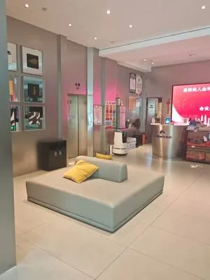 guest photo