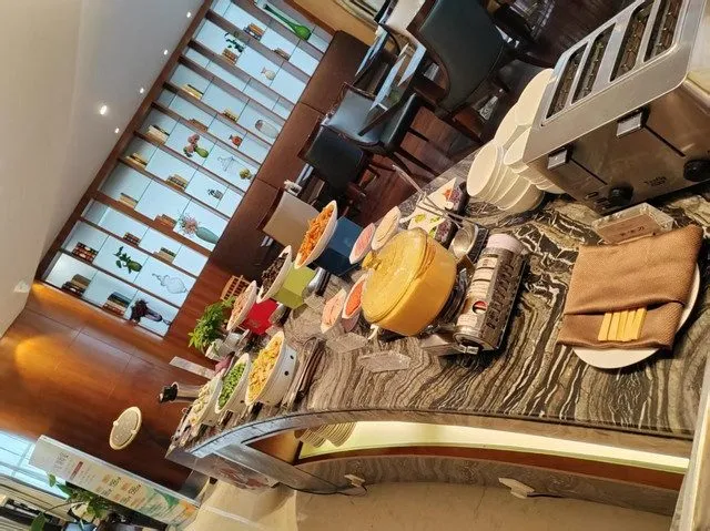 Huaian Shuguang International Grand Hotel