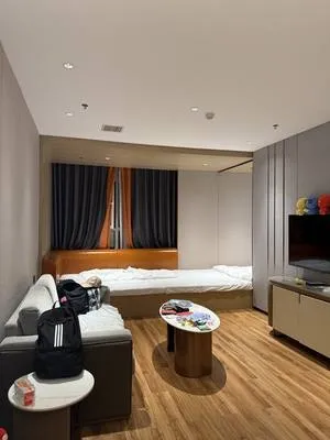 guest photo