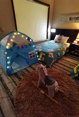 guest photo