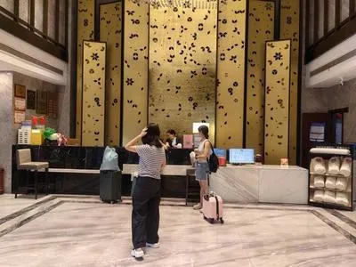 guest photo