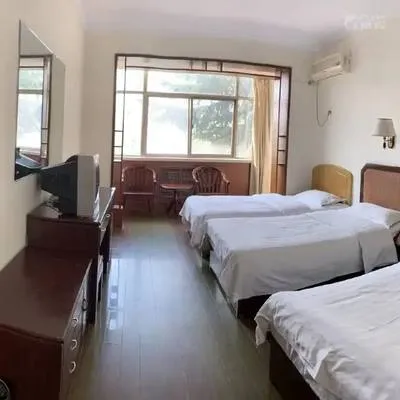 guest photo