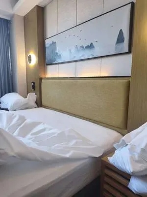 guest photo