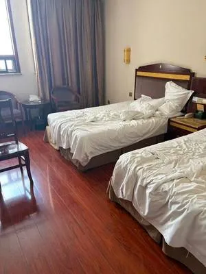 guest photo