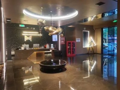 guest photo