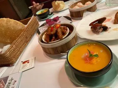 guest photo