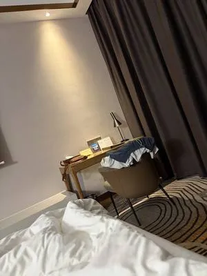 guest photo