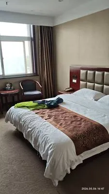 guest photo